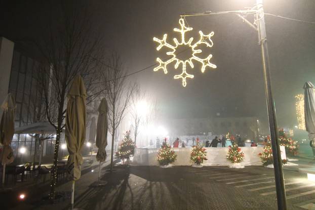 Advent u Đurđevcu priovalči mnoštvo posjetitelja 