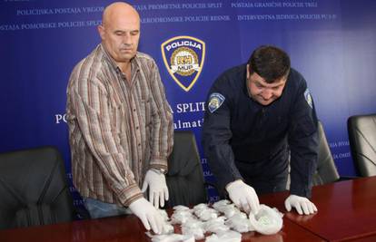 Policija zaplijenila 2800 tableta ecstasyja vrijednih 200.000 kn