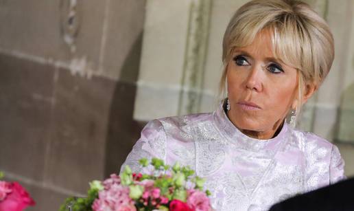 Brigitte Macron diže tužbu zbog tvrdnji da je transrodna žena