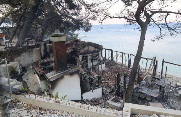 Posljedice požara kod Omiša