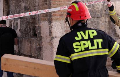 U Splitu opet gorjeli kontejneri, oštećen i parkirani automobil