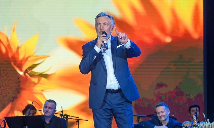 Miroslav Škoro s novim singlom 'Baja' oborio trending: 'Ove impozantne brojke ne lažu...'