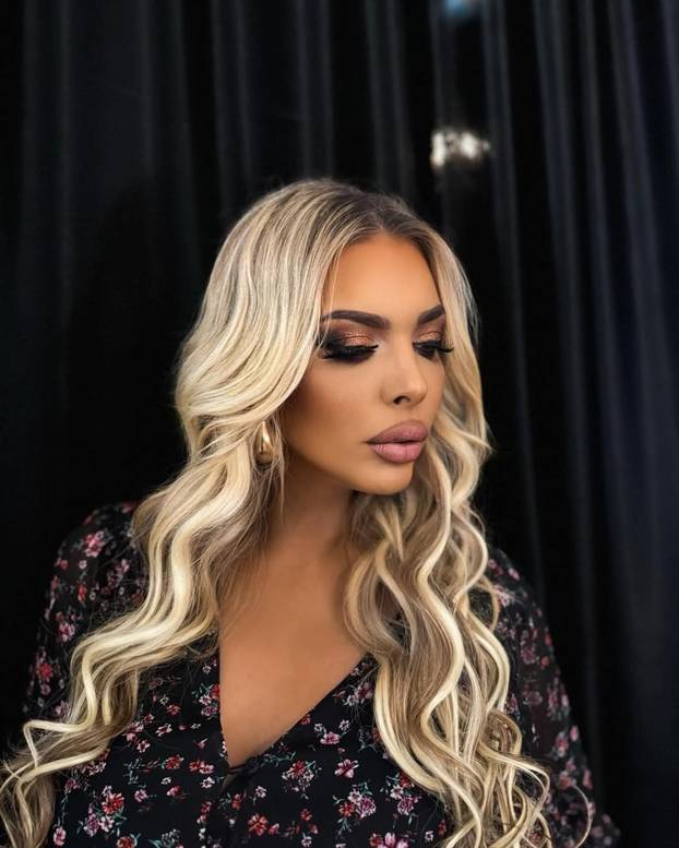 FOTO Ava Karabatić od reality zvijezde do kandidatkinje za predsjednicu: Dosta je stezanja!