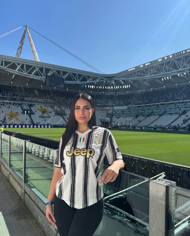 FOTO Obožava 'staru damu', a ona je mlada senzacija! Za njom ludi cijela Italija i svi juventini