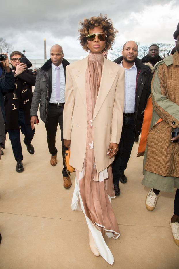 PFW - Naomi Campbell at Louis Vuitton fashion show during Menswear