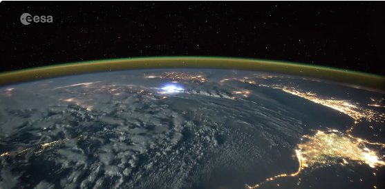 Fascinantni video: Ovako iz svemira izgleda grmljavina