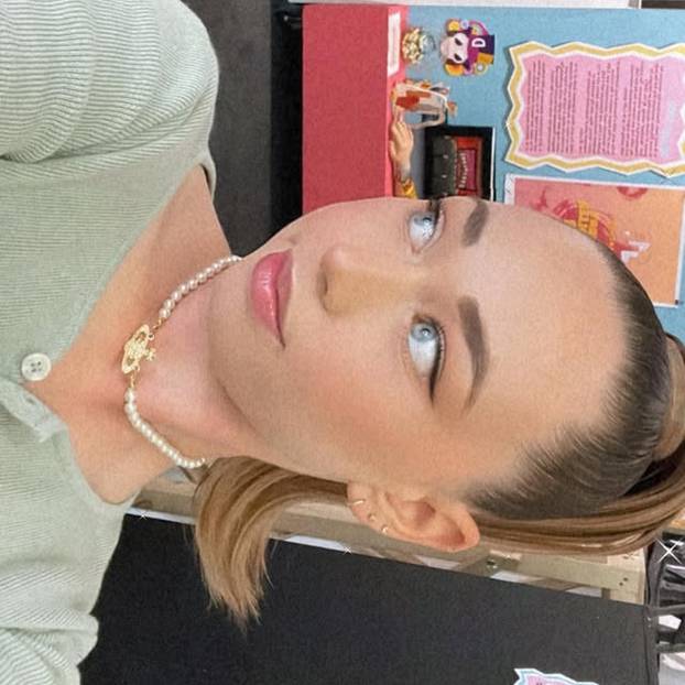 FOTO 'Dečki me u školi nikad nisu primjećivali, a danas ne mogu skinuti pogled s mene'