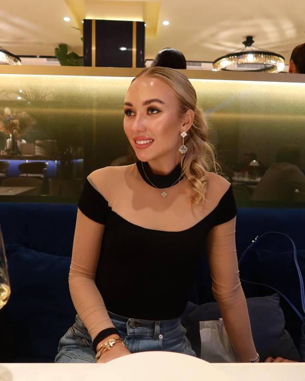 FOTO Ruska tenisačica je rekla da muškarci moraju zarađivati više. Razvela se, pa našla novog