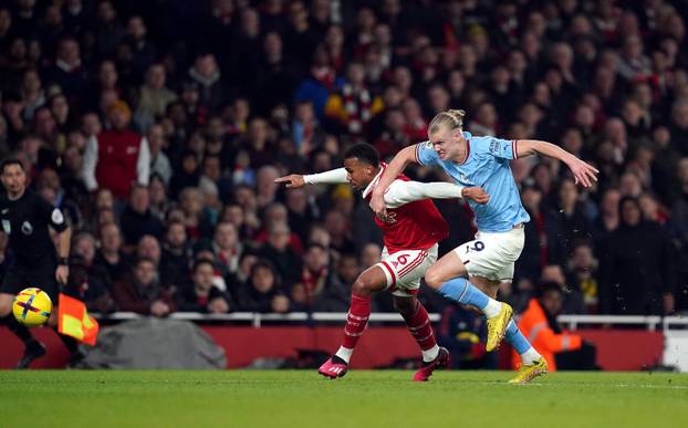 Arsenal v Manchester City - Premier League - Emirates Stadium
