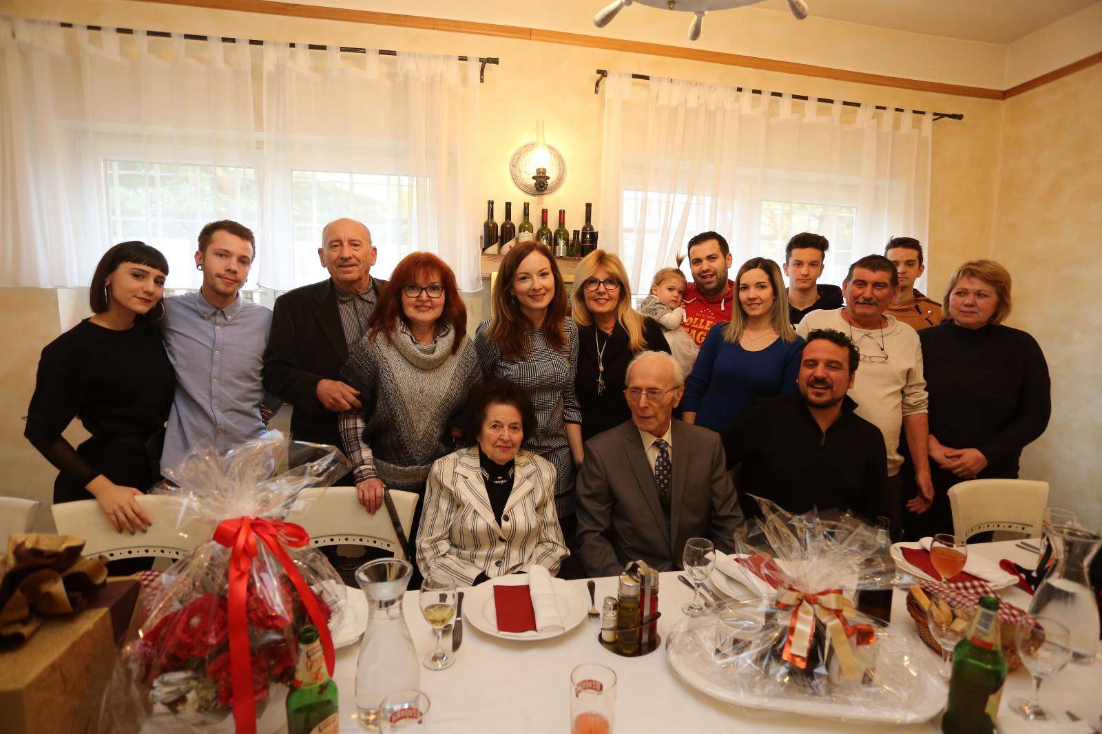 Mirko i Sunčica proslavili 60 godina braka: Jako smo sretni