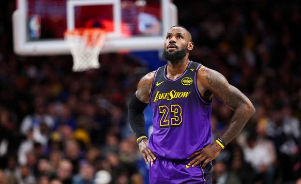 NBA: Los Angeles Lakers at Dallas Mavericks