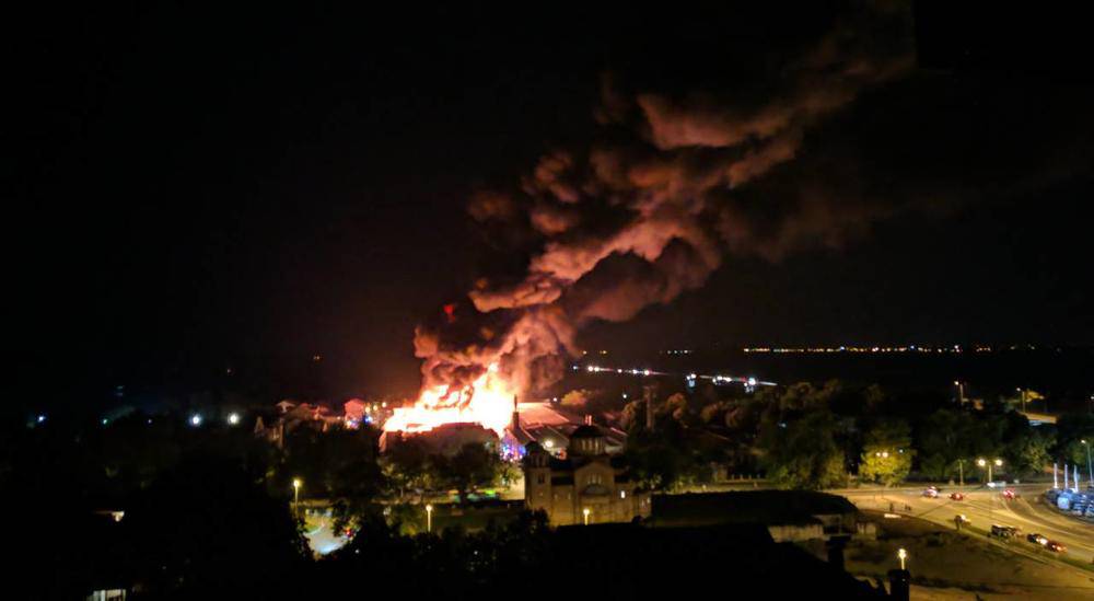 Šok u Srbiji: Iz požara izvukli tajni sef s čak 18 milijuna eura