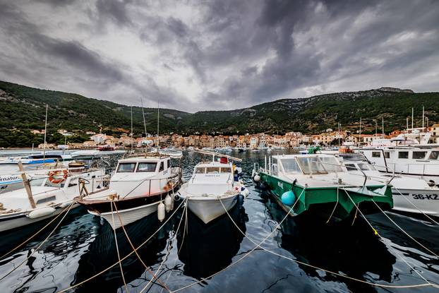 Jesen na Visu i Komiži