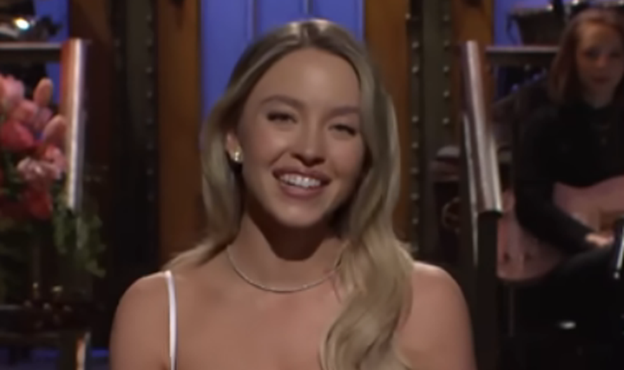 Sydney Sweeney bila u SNL-u pa sve nasmijala: 'Moj zaručnik me došao podržati... Pa to nije on!'