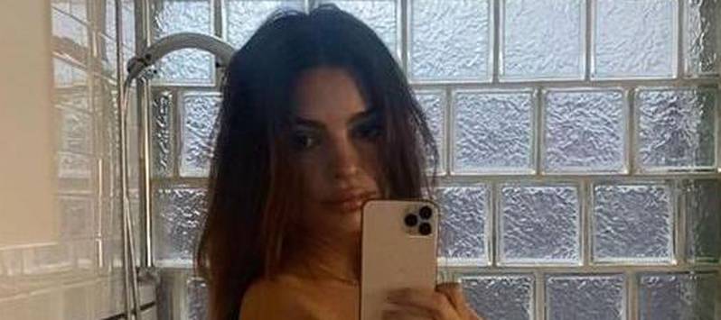 Emily Ratajkowski je s trbuhom do zuba pozirala potpuno gola