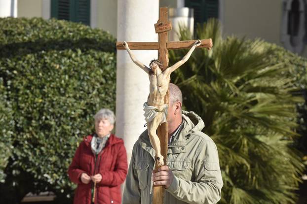 Šibenik: Prva subota u mjesecu rezerivana za molitelje muške krunice