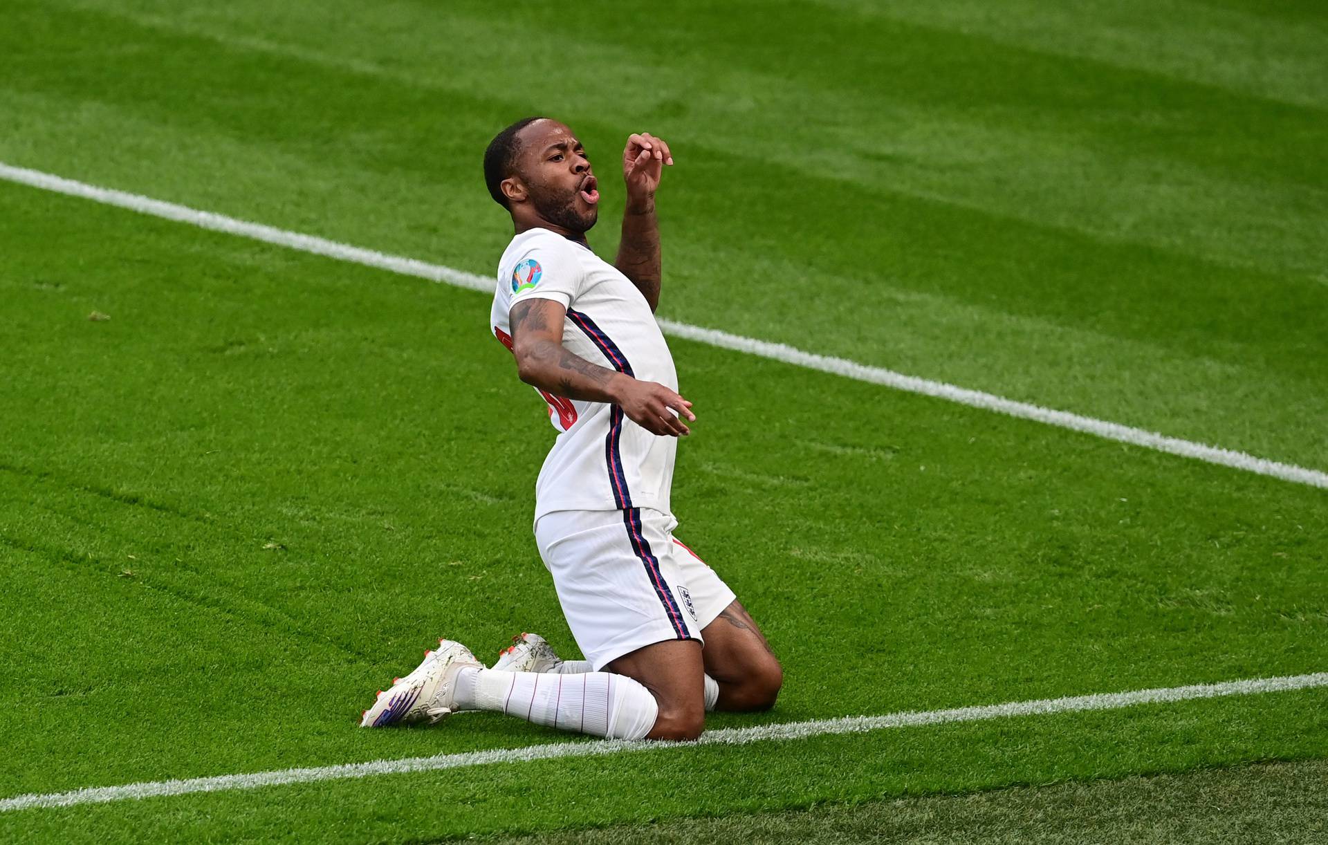 Euro 2020 - Group D - Czech Republic v England