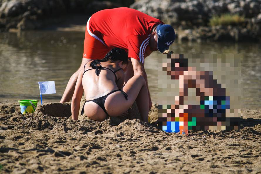 Prekrasne skulpture od pijeska uljepšale poznate plaže u Ninu