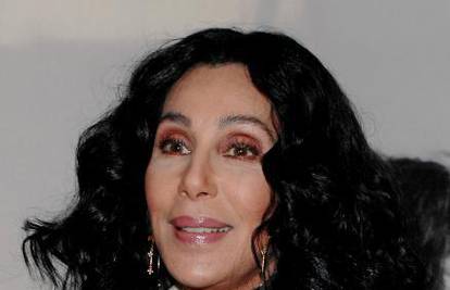 Cher je pjevala i plakala od boli na nastupu u Vegasu