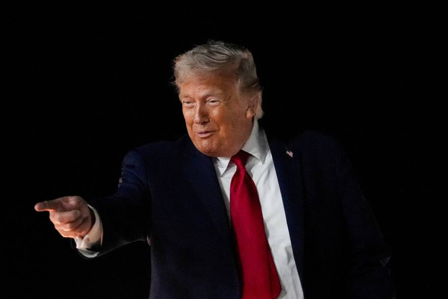 Trump na finalu NBA lige, krcata dvorana mu je zvi&zcaron;dala!