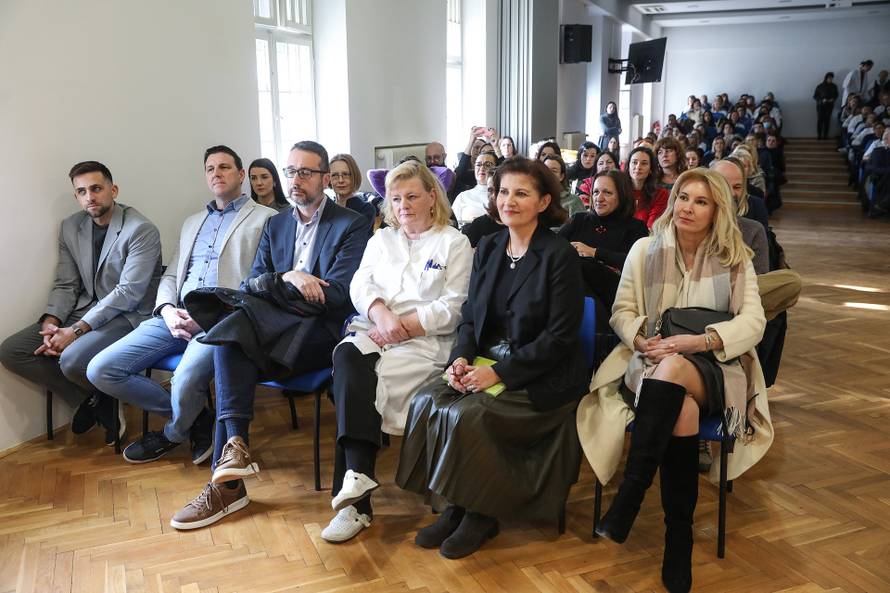Zagreb: Promocija knjige "Pedofilija i seksualno nasilje nad djecom"