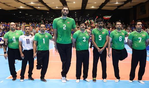 Iranski gorostas visok je 246 cm i težak 140 kg: 'Uništio' je BiH