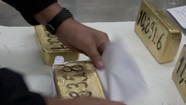 VIDEO U Peruu pala banda koja se bavila ilegalnim rudarenjem: Pokušali švercati zlatne poluge
