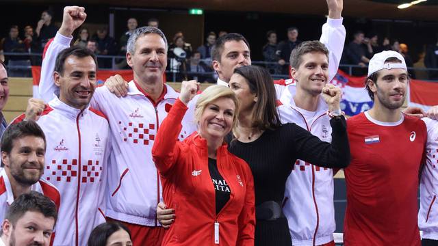 FOTO Kolinda je donijela sreću: Pobjednička fotka s tenisačima