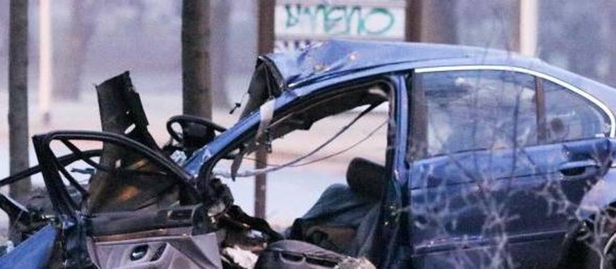 Tri osobe smrtno stradale u teškoj prometnoj nesreći u Osijeku