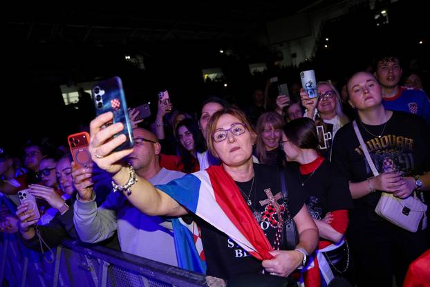 Frankfurt: Hrvatska noć u Suwag Energie Areni