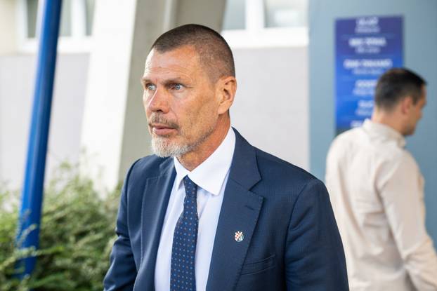 Zagreb: Na konferenciji za medije predstavljeni su novi igra&ccaron;i Dinama, Scott McKenna i Dion Drena Beljo