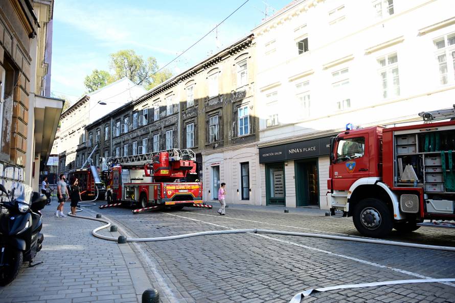 Zagreb: Požar u Mesničkoj ulici