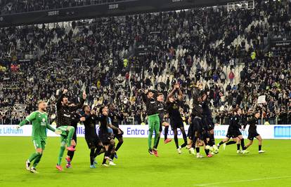 VIDEO Juve jedva srušio Lazio i prenoćit će na vrhu, Milan s 10 igrača teškom mukom do slavlja