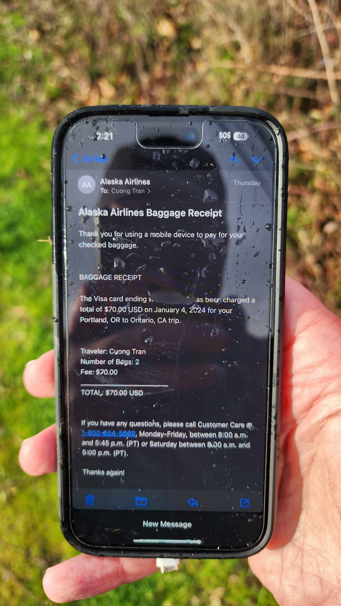 FOTO Našao iPhone koji je pao iz američkog aviona: Još radi!