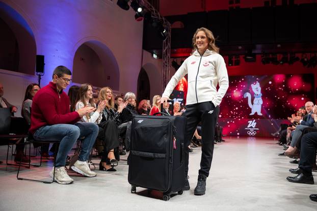 Zagreb: Na modnoj reviji predstavljena zimska olimpijska kolekcija za Zimske olimpijske igre