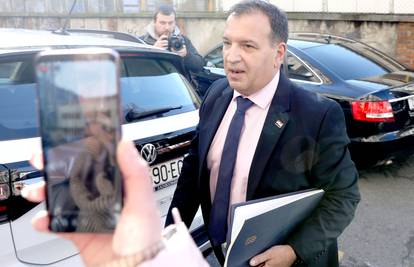 Povjerenstvo za sukob interesa kaznilo Beroša s 530 eura