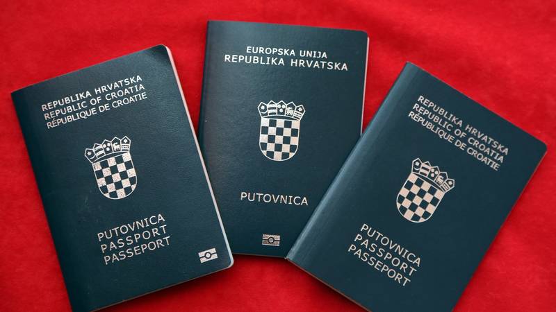 Hrvatska putovnica jedna je od najmoćnijih na svijetu! S njom možete ući u čak 198 zemalja
