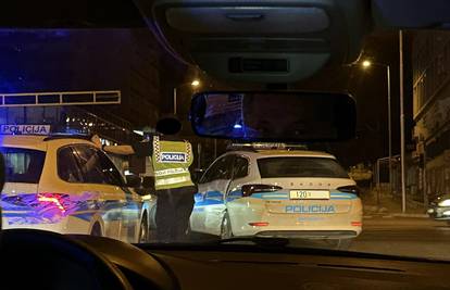 Policajac upućen na intervenciju o sukobu s pištoljem u Splitu prošao kroz crveno i sudario se