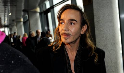 John Galliano tema je Met Gale 2027. i ve&cacute; je izazvala buru: 'Ne sramimo se mra&ccaron;ne pro&scaron;losti...'