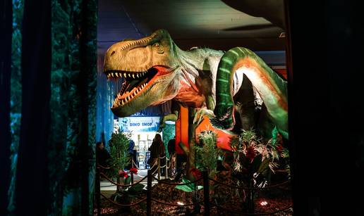 FOTO Dinosauri o&zcaron;ivjeli! Zagreba&ccaron;ki velesajam postao je pravi 'Jurassic Park'