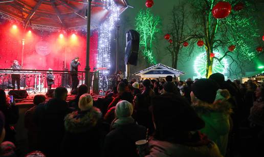 FOTO Reper Edo Maajka održao koncert na Adventu u Karlovcu