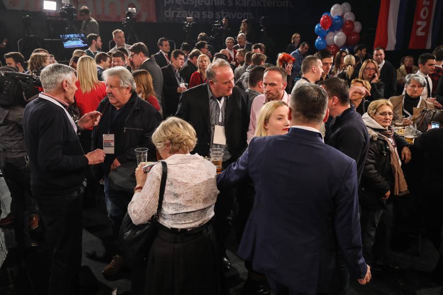 Zagreb: Izborni stožer Zorana Milanovića u drugom krugu predsjedničkih izbora