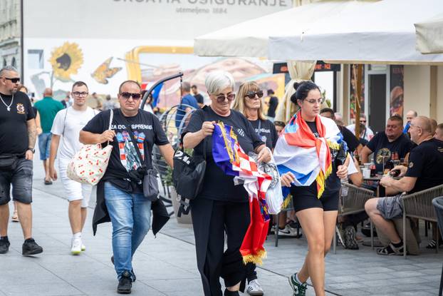 Vukovar: Atmosfera u gradu uoči koncerta Marka Perkovića Thompsona