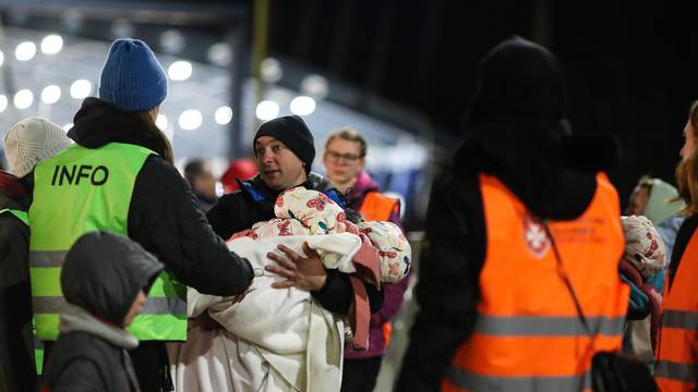 Zamjenica premijera Ukrajine objavila: Dogovorili smo devet humanitarnih koridora za civile