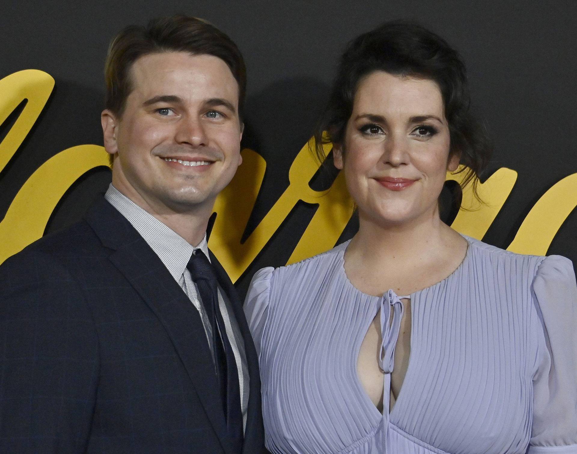 Los Angeles, United States. 11th Nov, 2021. Cast member Melanie Lynskey (R) and her partner, actor Jason Ritter attend the premiere of Showtime's dramatic horror thriller TV series "Yellowjackets" at the Hollywood Legion Post 43 in Los Angeles on Wednesda