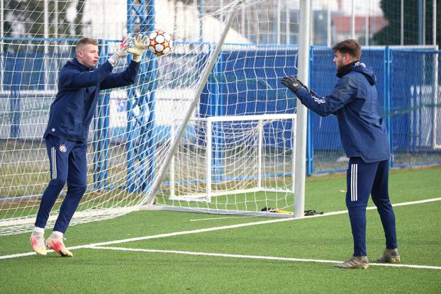 Povijesna blamaža Rijeke, Dinamo se ''smilovao'' pa stao nakon