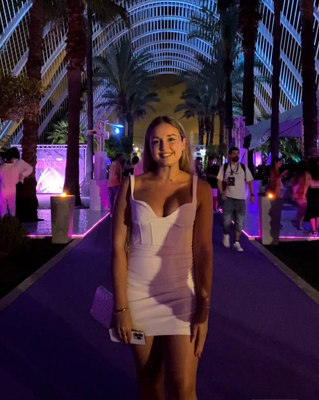 FOTO Pradjed joj je nogometna legenda. I ona ima masu fanova