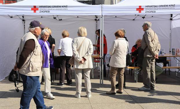 Zagreb: Obilježavanje Svjetskog dana zdravlja na Trgu bana Josipa Jelačića