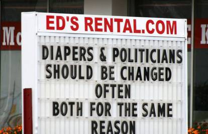 Političare i pelene treba često mijenjati iz istog razloga