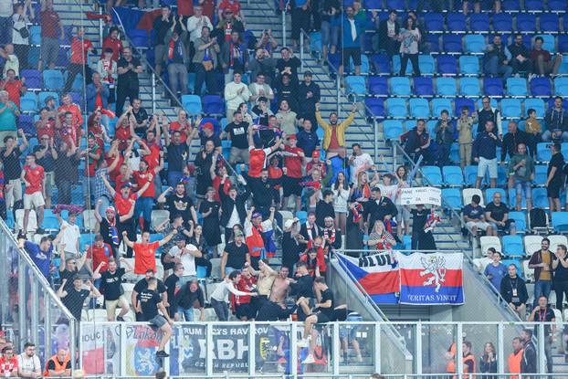 Osijek: Susret Hrvatske i &Ccaron;e&scaron;ke u kvalifikacijama za FIFA Svjetsko prvenstvo